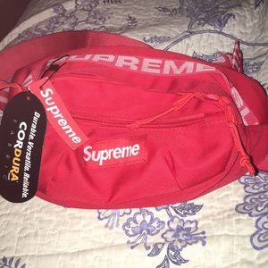 Supreme fanny pack